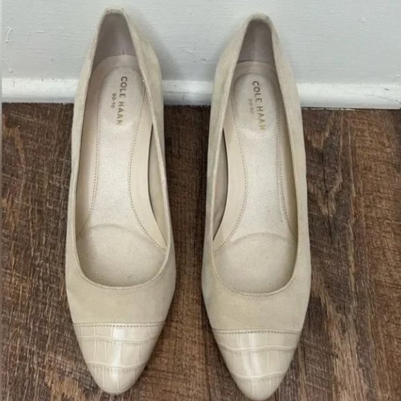 White leather heel, low heel size 7.5 - Picture 2 of 3